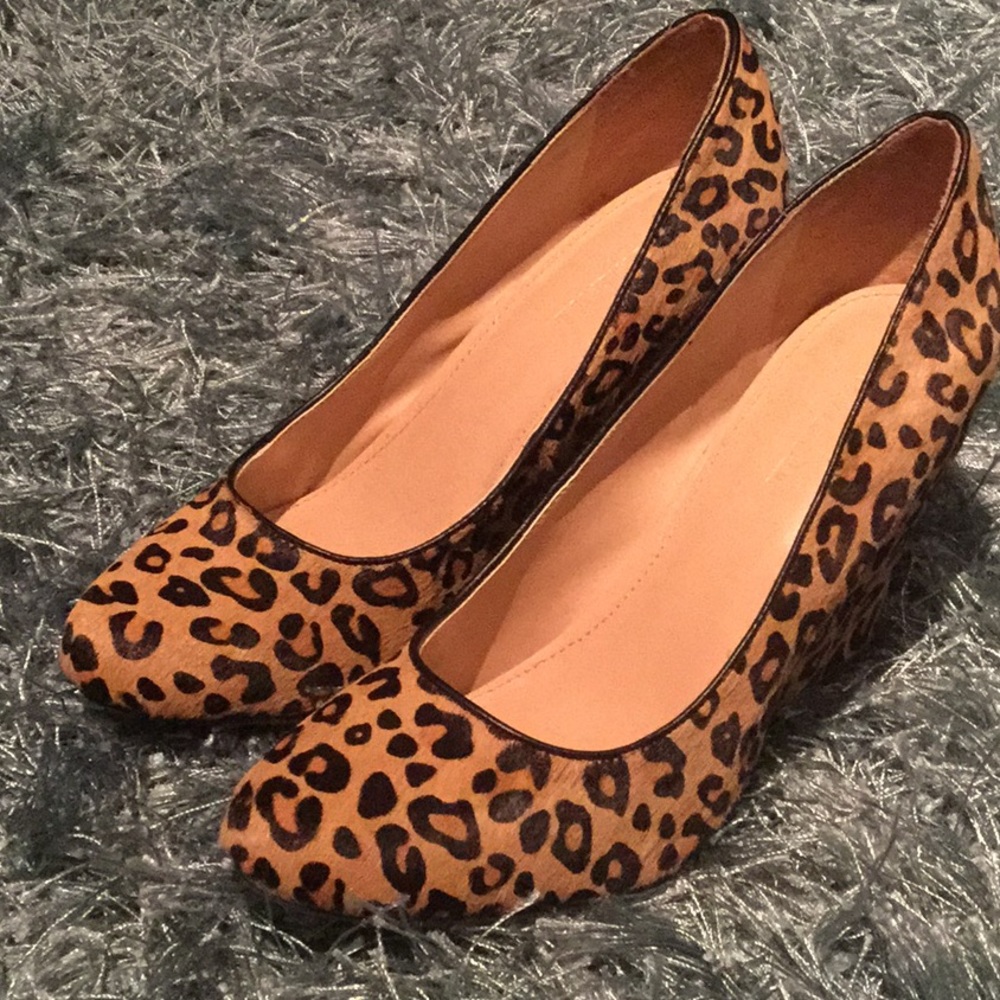 Leopard skin shoes